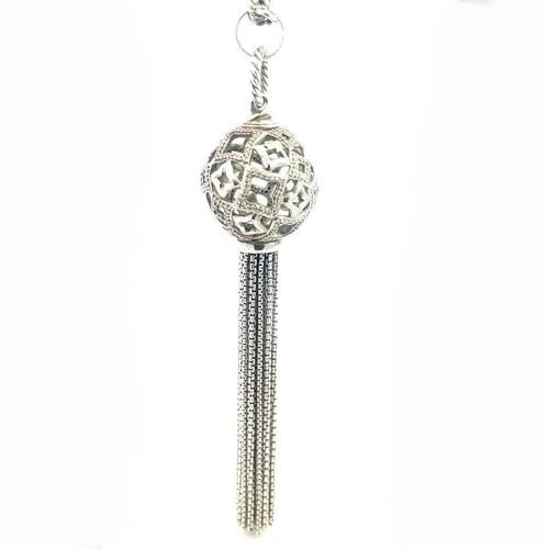 DAVID YURMAN TAPESTRY QUATREFOIL PENDANT BALL TASSEL STERLING LONG CHAIN: DAVID YURMAN TAPESTRY QUATREFOIL PENDANT BALL TASSEL STERLING LONG CHAIN Authentic and elegant by David Yurman from his Tapestry Quatrefoil Collection, this beautiful pendant and long chain necklace i