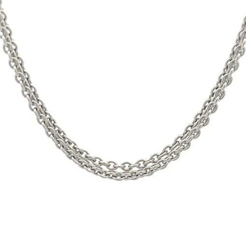 CARRERA Y CARRERA GOLD TRIPLE CHAIN NECKLACE 18K WHITE OVAL LINK: CARRERA Y CARRERA GOLD TRIPLE CHAIN NECKLACE 18K WHITE OVAL LINK This is an elegant authentic triple chain necklace by Carrera y Carrera. It is crafted from 18k white gold featuring fine polished oval