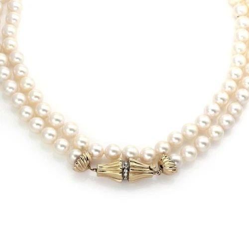 GOLD DIAMOND AND PEARL NECKLACE 36" LONG 14K: 14K YELLOW GOLD DIAMOND AND PEARL NECKLACE 36" LONG 14k Yellow Gold Diamond and Pearl Necklace 36" Long Description This elegant vintage necklace has a long single strand pearls. It has a lovely fancy