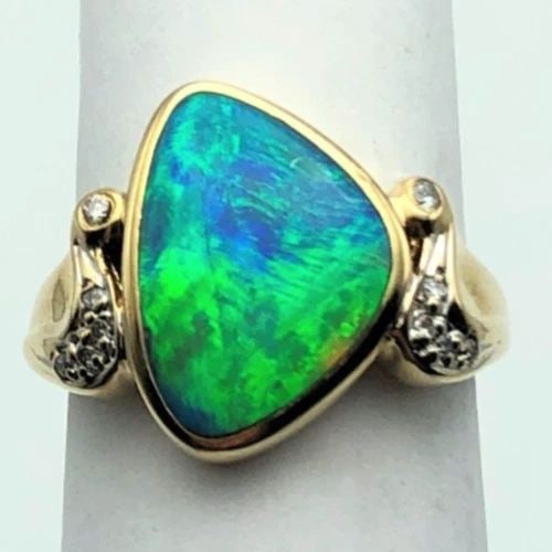 14K GOLD RING WITH NATURAL OPAL AND 0.08CTS DIAMONDS ( SIZE: 7 ) 6.5G (1 of 1)