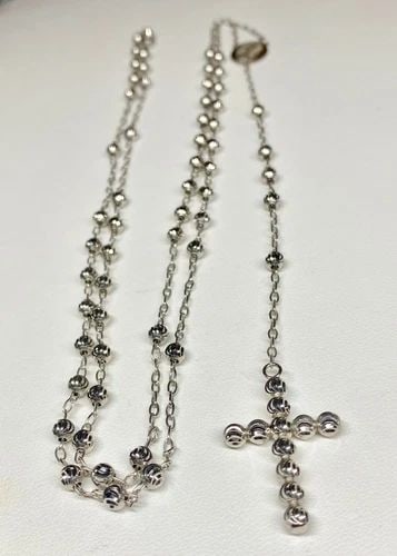 10K WHITE GOLD ROSARY (MADE IN ITALY) 32 INCHES 12.9 GRAMS: 10K WHITE GOLD ROSARY (MADE IN ITALY) 32 INCHES 10k White Gold Rosary (Made in Italy) You are bidding on a pre-owned 10k White Gold Rosary (Made in Italy). The rosary has minor scuffs and scratches fr