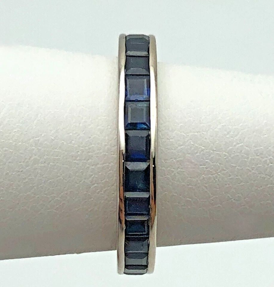 18K WHITE GOLD ETERNITY RING, 2.16CTS OF NATURAL SAPPHIRES ( SIZE: 6 ) 3.2G: 18K WHITE GOLD ETERNITY RING WITH 2.16CTS OF NATURAL SAPPHIRES SIZE: 6 18k White Gold Eternity Ring with 2.16cts of Natural Sapphires Condition: Used, has been cleaned Material: 18k White Gold Ring Si