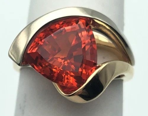 14K GOLD STRELLMAN RING WITH LAB-CREATED PADPARADSCHA SAPPHIRE (SIZE 3.75) 6.5G: 14K GOLD STRELLMAN RING WITH SYNTHETIC PADPARADSCHA SAPPHIRE (SIZE: 3.75) 14k Gold Strellman Ring with Synthetic Padparadscha Sapphire You are bidding on a 14k Gold Strellman Ring with Synthetic Padpa
