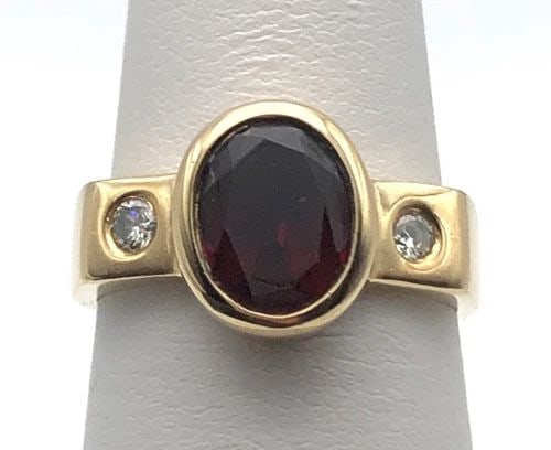 14K GOLD RING WITH GARNET AND 0.15CTW DIAMONDS (SIZE 6.5) 5.9 GRAM (1 of 1)