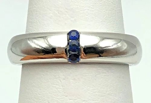 VERA WANG 14K WHITE GOLD RING WITH 0.09CTW NATURAL SAPPHIRES (SIZE 7.5) 5.6G (1 of 1)