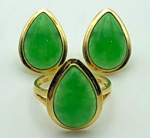 14K RING AND EARRINGS SET, PEAR CUT JADE (SIZE 7.5) 5.9 GRAM TOTAL (1 of 1)
