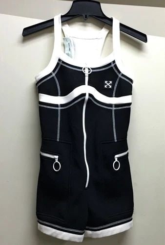 BERGDORF GOODMAN WOMAN'S OFF WHITE WETSUIT ONE PIECE (SIZE: 38/2): BERGDORF GOODMAN WOMAN'S OFF WHITE WETSUIT ONE PIECE (SIZE: 38/2) Bergdorf Goodman Woman's Off White Wetsuit one piece You are bidding on a Bergdorf Goodman Woman's Off White Wetsuit one piece. Wetsui
