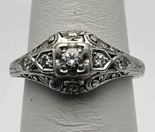 18K WHITE GOLD FILIGREE RING, 0.12CTS OF DIAMONDS ( SIZE: 4.5 ) 3G (1 of 1)