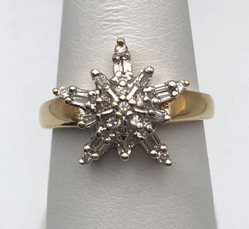 10K GOLD RING WITH STAR HEAD WITH 0.50CTW NATURAL DIAMONDS (SIZE 7) 3.4 GRAM (1 of 1)