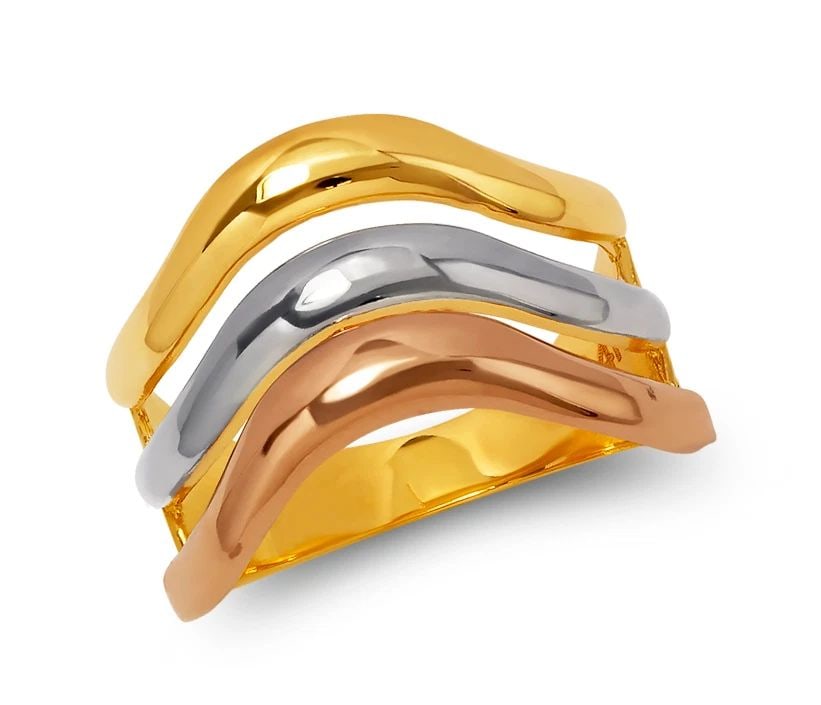 NEW 14K TRICOLOR GOLD LADIES TRICOLOR THREE LAYER DESIGN BAND: NEW 14K TRICOLOR GOLD LADIES TRICOLOR THREE LAYER DESIGN BAND LADIES TRICOLOR THREE LAYER DESIGN BAND NEW 14K TRICOLOR GOLD SIZE Apx: 14mm WEIGHT: 3.9g
