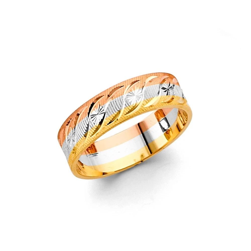 NEW 14K TRI COLOR GOLD MEN'S WEDDING BAND - SIZE 10: NEW 14K TRI COLOR GOLD MEN'S WEDDING BAND MEN'S WEDDING BAND NEW 14K TRI COLOR GOLD WIDTH : WEIGHT : 3.7g