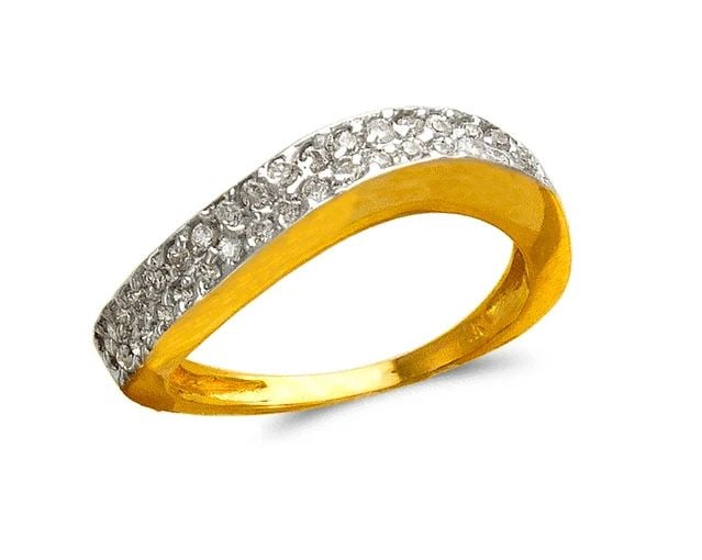 NEW 14K TWO TONE GOLD LADIES FASHION RING: NEW 14K TWO TONE GOLD LADIES FASHION RING LADIES FASHION RING NEW 14K TWO TONE GOLD Apx. WIDTH: 4mm Apx. WEIGHT: 3.4g