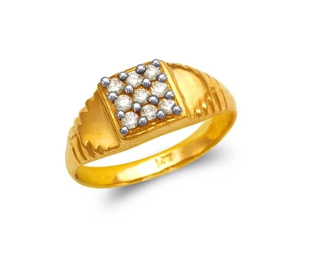 NEW 14K TWO TONE GOLD KIDS RING: NEW 14K TWO TONE GOLD KIDS RING KIDS RING NEW 14K TWO TONE GOLD Apx. WIDTH: 8mm Apx. WEIGHT: 3.3g