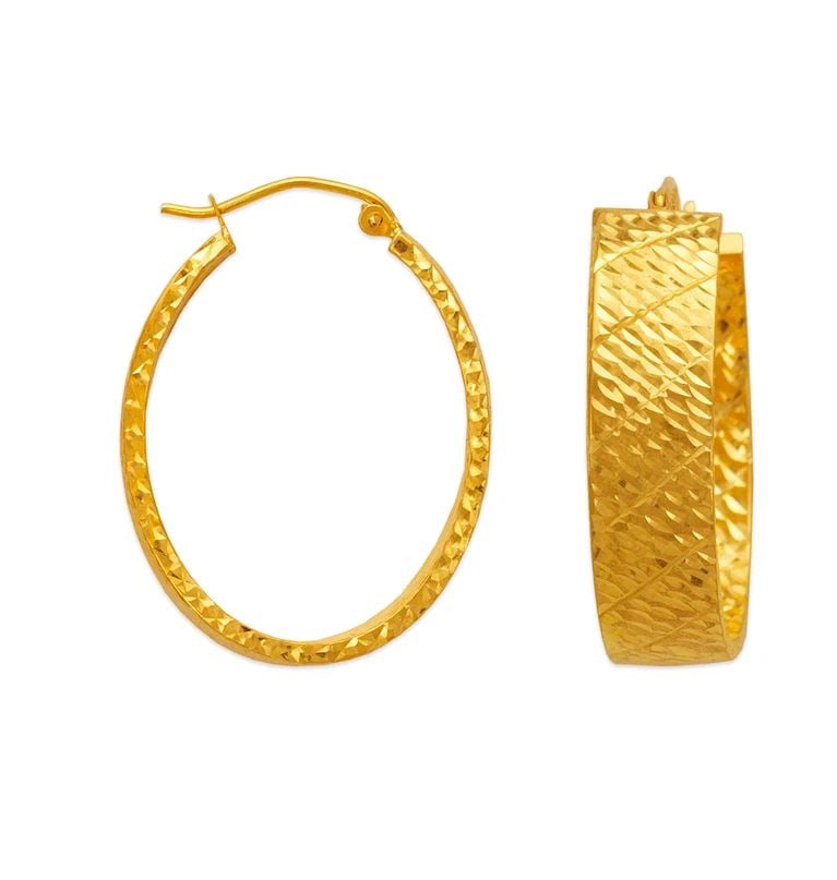 NEW 14K YELLOW GOLD 1.5X8MM SQUARE TUBE HOOP EARRINGS: NEW 14K YELLOW GOLD 1.5X8MM SQUARE TUBE HOOP EARRINGS 1.5X8MM SQUARE TUBE HOOP EARRINGS NEW 14K YELLOW GOLD Width: Approx. 1.5mm Apx WEIGHT: 3.2g