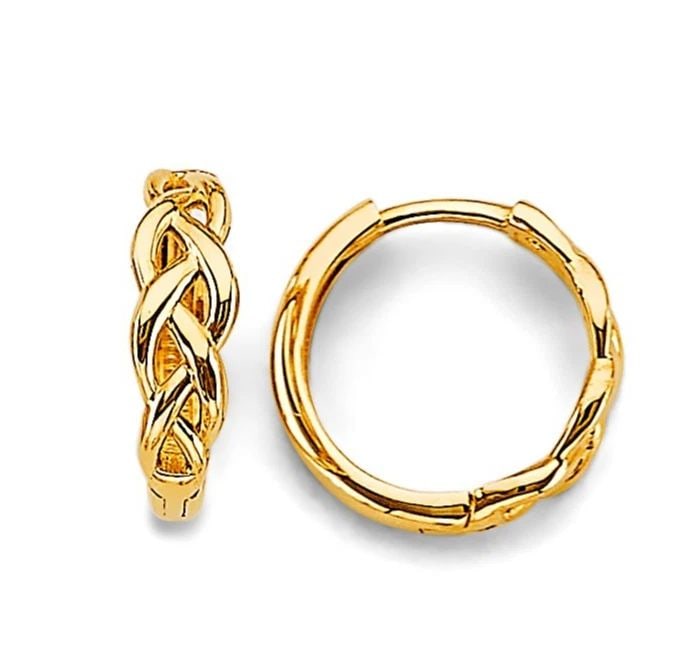 NEW 14K YELLOW GOLD HUGGIES EARRINGS: NEW 14K YELLOW GOLD HUGGIES EARRINGS HUGGIES EARRINGS NEW 14K YELLOW GOLD HEIGHT - 15 mm WIDTH - 15 mm Apx WEIGHT - 2.3 g