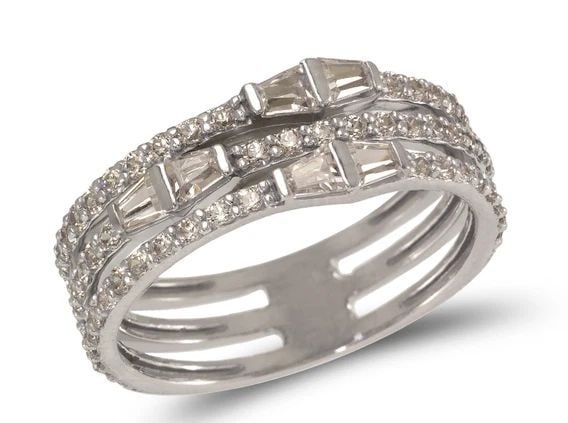 NEW 14K WHITE GOLD LADIES FANCY WHITE RING (1 of 2)