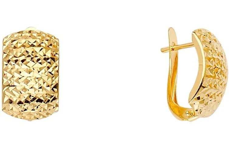 NEW 14K YELLOW GOLD HALF HUGGIES EARRINGS CLIP EARRINGS: NEW 14K YELLOW GOLD HALF HUGGIES EARRINGS CLIP EARRINGS HALF HUGGIES EARRINGS CLIP EARRINGS NEW 14K YELLOW GOLD HEIGHT - 18 mm WIDTH - 11 mm Apx WEIGHT - 2 g