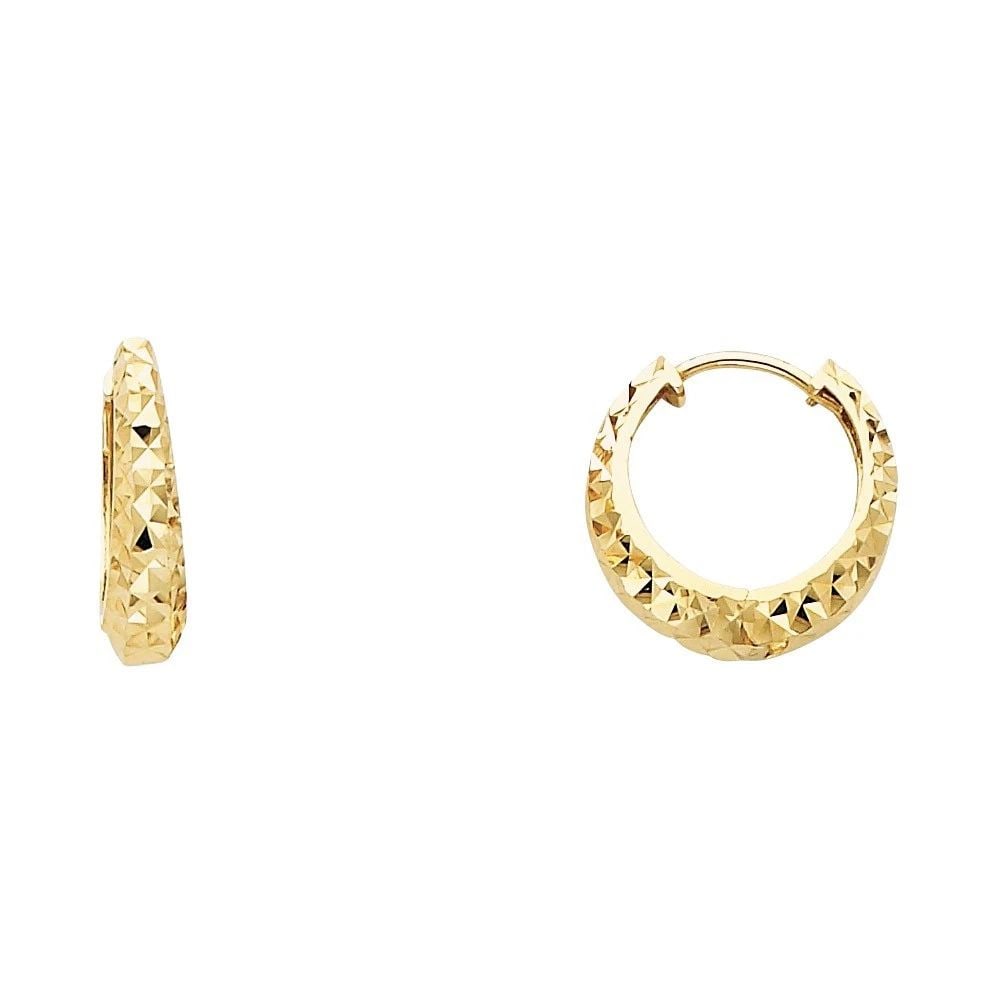 NEW 14K YELLOW GOLD DC HUGGIES EARRINGS: NEW 14K YELLOW GOLD DC HUGGIES EARRINGSDC HUGGIES EARRINGSNEW 14K YELLOW GOLDHEIGHT - 15 mmWIDTH - 15 mmApx WEIGHT - 1.8 g