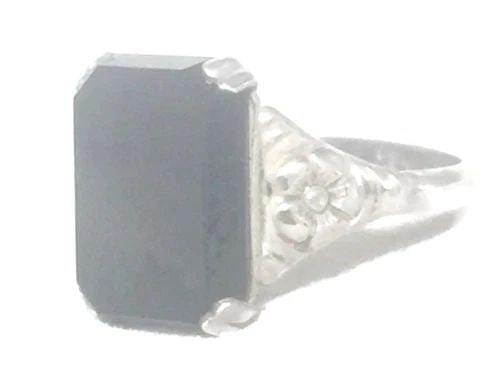 VINTAGE ART DECO MOURNING ONYX STERLING SILVER FLOWER PINKY RING SIZE 5.7 WOMEN: VINTAGE ART DECO MOURNING ONYX STERLING SILVER FLOWER PINKY RING SIZE 5.7 WOMEN Vintage Onyx Art Deco Mourning Ring The Stone moves slightly in Setting..Not Structural .. Stone isn't going anywhere bu