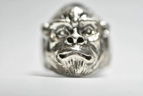 APE RING SASQUATCH BAND GORILLA STERLING SILVER MEN SIZE 8.75: APE RING SASQUATCH BAND GORILLA STERLING SILVER MEN SIZE 8.75 ape ring sasquatch band gorilla sterling silver men Size 8.75 Weight 19.8g Widest Part of the band 1" Thinnest Part of the band 3/16"