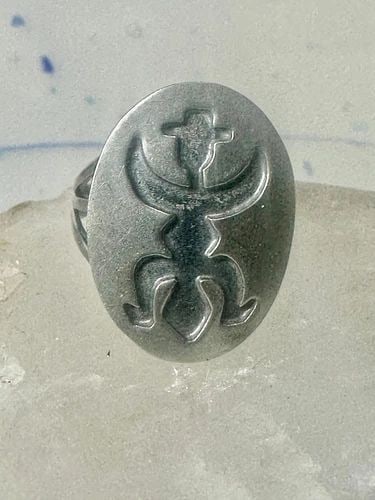 KACHINA RING HOPI DANCER SIZE 7.75 STERLING SILVER WOMEN GIRLS (1 of 2)