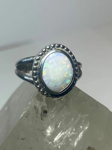 OPAL RING SOUTHWEST PINKY NAVAJO STERLING SILVER: OPAL RING SOUTHWEST PINKY NAVAJO STERLING SILVER Opal ring southwest pinky Navajo sterling silver Size 5 Weight 3.9g Length 5/8" Width. 1/2" Thinnest part 1/8"