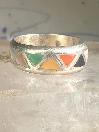 ZUNI RING WEDDING BAND TURQUOISE ONYX CORAL MOP SIZE 6.25 STERLING SILVER WOMEN: ZUNI RING WEDDING BAND TURQUOISE ONYX CORAL MOP SIZE 6.25 STERLING SILVER WOMEN Zuni ring wedding band turquoise onyx coral MOP size 6.25 sterling silver women men Size 6.25 Weight. 2.8g Width 1/4"