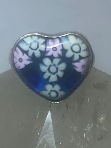 HEART RING MURANO GLASS FLOWERS LOVE VALENTINE STERLING SILVER WOMEN GIRLS: HEART RING MURANO GLASS FLOWERS LOVE VALENTINE STERLING SILVER WOMEN GIRLS Heart ring Murano glass flowers love Valentine sterling silver women girls Size 5.50 Weight 4.8g Length. 1/2" Widest part 1/2