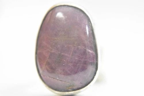 RUBY RING OVAL OBLONG BULKY STERLING SILVER BOHO WOMEN SIZE 5.25: RUBY RING OVAL OBLONG BULKY STERLING SILVER BOHO WOMEN SIZE 5.25 Ruby ring oval oblong bulky sterling silver boho women Ruby is a purplish red Size 5.25 Weight 15.5 length of the stone 1" Width of the