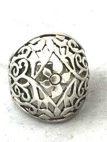 VINTAGE STERLING SILVER DOME FILIGREE RING SIZE 5 5.6G (1 of 2)