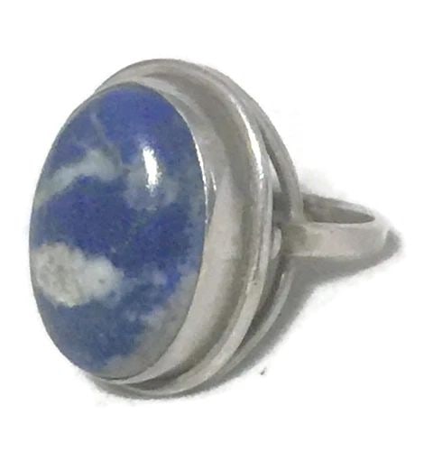 BLUE LAPIS LAZULI STATEMENT STERLING SILVER WOMEN BOHO PINKY GIRLS RING SIZE 5: BLUE LAPIS LAZULI STATEMENT STERLING SILVER WOMEN BOHO PINKY GIRLS RING SIZE 5 Vintage Blue Lapis Lazuli Sterling Silver Ring Size 5 Between a Size 5 & Size 5.25 Weight 6.8g Widest Part of Band 27/32"