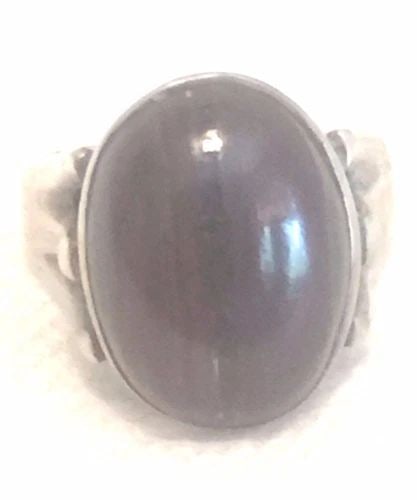 VINTAGE STERLING SILVER TIGER EYE RING SOUTHWESTERN SIZE 6 7.4G: VINTAGE STERLING SILVER TIGER EYE RING SOUTHWESTERN SIZE 6 7.4G Vintage Sterling Silver Tiger Eye Ring Southwestern Size 6 Weight 4.8g Length 5/8" Width 1/2" Free First Class shipping and postal insur