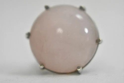 ROSE QUARTZ RING ROUND GEMSTONE LIGHT PINK STERLING SILVER WOMEN SIZE 8.25: ROSE QUARTZ RING ROUND GEMSTONE LIGHT PINK STERLING SILVER WOMEN SIZE 8.25 Rose quartz ring round gemstone light pink sterling silver women Size 8.25 Weight 8.6g Widest part of band 7/8" Thinnest part