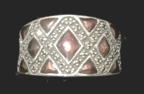 ART DECO CIGAR BAND ENAMEL BOHO MARCASITES STERLING SILVER VINTAGE SIZE 6.50: ART DECO CIGAR BAND ENAMEL BOHO MARCASITES STERLING SILVER VINTAGE SIZE 6.50 Art Deco Marcasite & Enamel Sterling Silver Ring Size 6.50 Between a Size 6.50 and Size 6.75 Weight 9.7g Widest Part of Rin