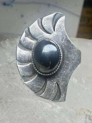 VINTAGE HEMATITE SOUTHWEST FLORAL FLOWER BAND RING SIZE 5 STERLING SILVER WOMEN (1 of 2)
