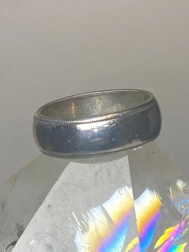 VINTAGE PLAIN RING SIZE 6.25 WEDDING BAND STACKER STERLING SILVER Y: VINTAGE PLAIN RING SIZE 6.25 WEDDING BAND STACKER STERLING SILVER Y Vintage Plain ring size 6.25 wedding band stacker sterling silver Y I leave the rings unpolished until I sell .. If the buyer wants 