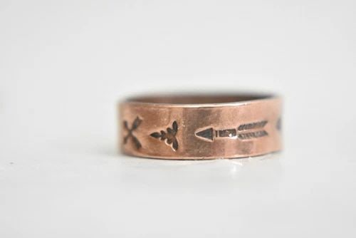 CROSSED ARROWS RING SPEARS COPPER NATIVE AMERICAN BAND SIZE 5.50 (1 of 2)