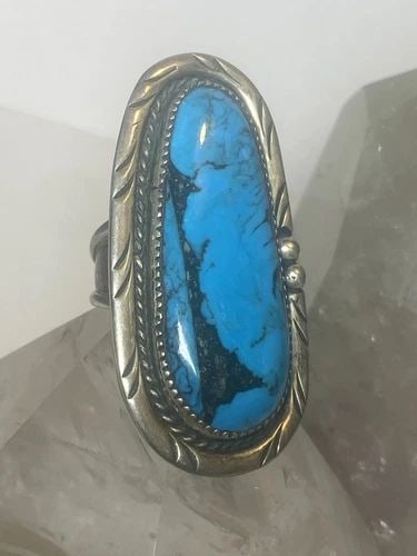 NAVAJO RING LONG TURQUOISE SOUTHWEST STERLING SILVER WOMEN GIRL: NAVAJO RING LONG TURQUOISE SOUTHWEST STERLING SILVER WOMEN GIRL Navajo Ring long turquoise southwest sterling silver women girl Size 9 Between a size 9 and a size 9 .25 Weight 22g Length. 2 3/8" Width