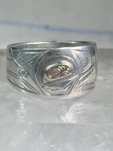 PACIFIC NORTHWEST RING BIRD THUNDERBIRD RAVEN BAND GOLD EYE 14K STERLING SILVER: PACIFIC NORTHWEST RING BIRD THUNDERBIRD RAVEN BAND GOLD EYE 14K STERLING SILVER Pacific Northwest ring bird Thunderbird Raven band gold eye 14K sterling silver size 11 women men Size 11 Width. 1/2" Th