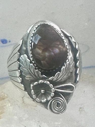 FIRE AGATE RING NAVAJO LEAVES SQUASH BLOSSOM BAND STERLING SILVER SIZE 12 WOMEN: FIRE AGATE RING NAVAJO LEAVES SQUASH BLOSSOM BAND STERLING SILVER SIZE 12 WOMEN Fire Agate ring Navajo leaves squash blossom band sterling silver size 12 women men There is a diamond shaped flaw of so