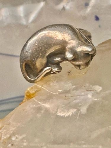 JAMES YESBERGER CAT RING SLEEPING KITTEN BAND SIZE 5.75 STERLING SILVER WOMEN: JAMES YESBERGER CAT RING SLEEPING KITTEN BAND SIZE 5.75 STERLING SILVER WOMEN James Yesberger cat ring sleeping kitten band Size 5.75 sterling silver women Size 5.75 Weight. 14.1g Length 1/2" Width 7/