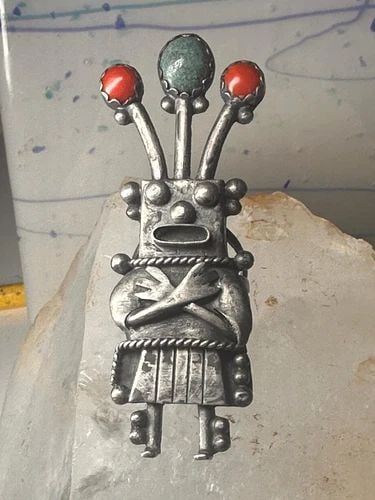KACHINA RING SIZE 8.50 NAVAJO TURQUOISE CORAL BAND STERLING SILVER WOMEN: KACHINA RING SIZE 8.50 NAVAJO TURQUOISE CORAL BAND STERLING SILVER WOMEN Kachina ring size 8.50 Navajo turquoise coral heavy large band sterling silver women Size 8.50 Weight. 28.7g Length 1" Width 3/