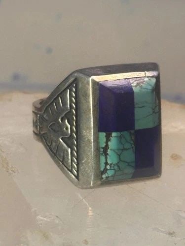NAVAJO PHOENIX RING MUDMAN TURQUOISE HEAVY SOLID SIZE 10.5 STERLING SILVER WOMEN: NAVAJO PHOENIX RING MUDMAN TURQUOISE HEAVY SOLID SIZE 10.5 STERLING SILVER WOMEN Navajo Phoenix ring mudman Turquoise size 10.5 sterling silver women Size 10.5 Weight 24.3g Length 7/8" Width 5/8" Thin