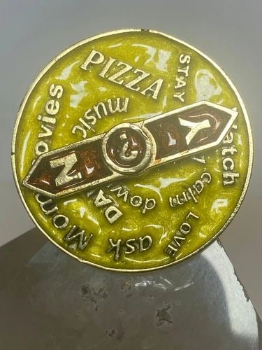 YES NO RING SIZE 7.75 SPINNER BAND STERLING SILVER BAND WOMEN: YES NO RING SIZE 7.75 SPINNER BAND STERLING SILVER BAND WOMEN Yes No ring spinner band sterling silver band women Pizza Watch TV Stay Home Ask Mom Love ..... Size 7.75 Between a size 7.75 and a size 8