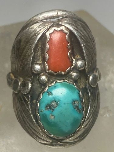 TURQUOISE CORAL RING SOUTHWEST STERLING SILVER WOMEN MEN: TURQUOISE CORAL RING SOUTHWEST STERLING SILVER WOMEN MEN Turquoise coral ring southwest sterling silver women men Size 8.50 Between a size 8.50 and a size 8.75 Weight 14.4g Length. 1 3/8" Thinnest par
