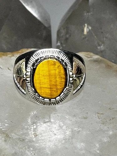 BLACK HILLS GOLD RING TIGER EYE LEAVES BAND SIZE 9.75 GOOD LUCK STERLING SILVER: BLACK HILLS GOLD RING TIGER EYE LEAVES BAND SIZE 9.75 GOOD LUCK STERLING SILVER Black Hills Gold Ring Tiger Eye Leaves band Size 9.75 Good Luck Sterling Silver 12K over sterling on the leaves Size 9.7