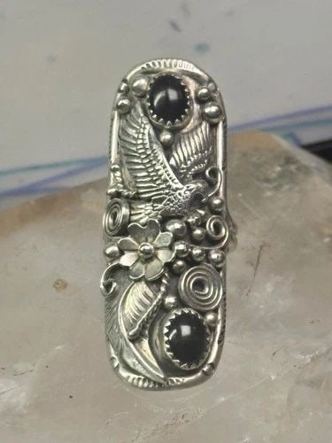 LONG EAGLE RING ONYX NAVAJO LEAVES FULL FINGER BAND SIZE 7 STERLING SILVER WOME: LONG EAGLE RING ONYX NAVAJO LEAVES FULL FINGER BAND SIZE 7 STERLING SILVER WOME Long eagle ring onyx Navajo leaves full finger band size 7 sterling silver women AS IS - the band in back is not totally