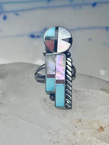 SUN FACE RING JULIE O LAHI TURQUOISE MOP JET SIZE 7 STERLING SILVER WOMEN: SUN FACE RING JULIE O LAHI TURQUOISE MOP JET SIZE 7 STERLING SILVER WOMEN Sun Face Ring Julie O Lahi turquoise mop jet size 7 sterling silver women Size 7 Weight 7.4g Length 1. 1/2" Width 1/2 " Thinne