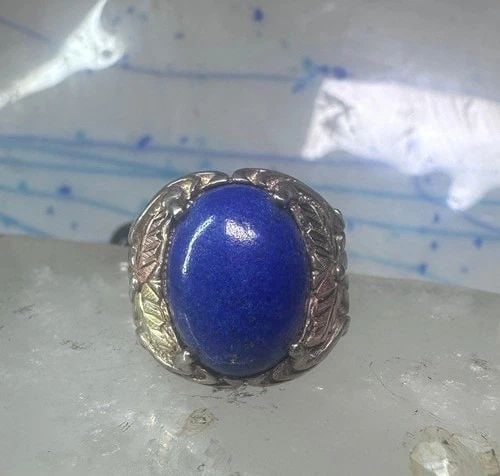BLACK HILLS GOLD RING BLUE LAPIS LEAVES BAND SIZE 7 STERLING SILVER WOMEN MEN: BLACK HILLS GOLD RING BLUE LAPIS LEAVES BAND SIZE 7 STERLING SILVER WOMEN MEN Black Hills Gold ring blue lapis leaves band size 7 sterling silver women men Size 7 Weight 8.6g Length. 3/4" Width 5/8" T