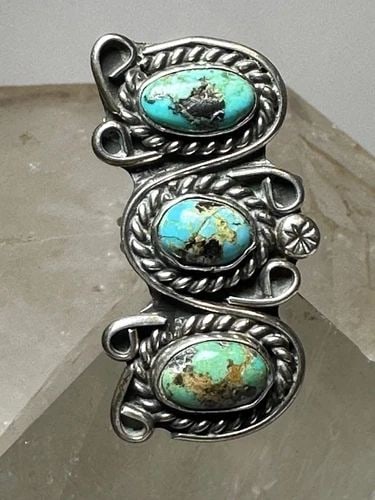TURQUOISE RING SIZE 6.50 LONG NAVAJO SOUTHWEST STERLING SILVER WOMEN: TURQUOISE RING SIZE 6.50 LONG NAVAJO SOUTHWEST STERLING SILVER WOMEN Turquoise ring size 6.50 long Navajo southwest sterling silver women I leave the rings unpolished until I sell .. If the buyer want